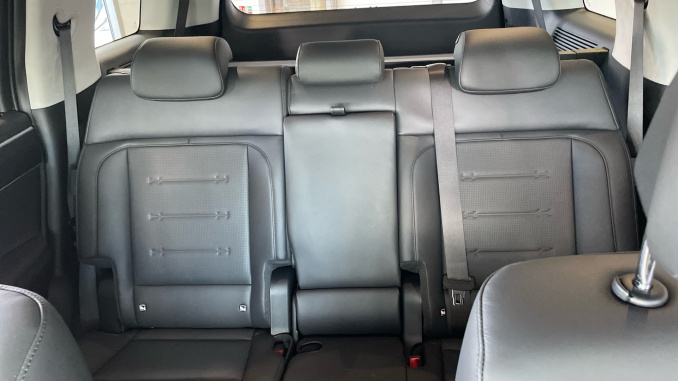 Hyundai SANTA FE 1.6 TGDi Hybrid Premium 5dr Auto Hybrid Estate - Image 14